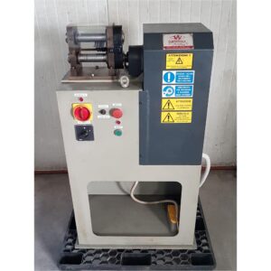 Multiple cut shearing machine